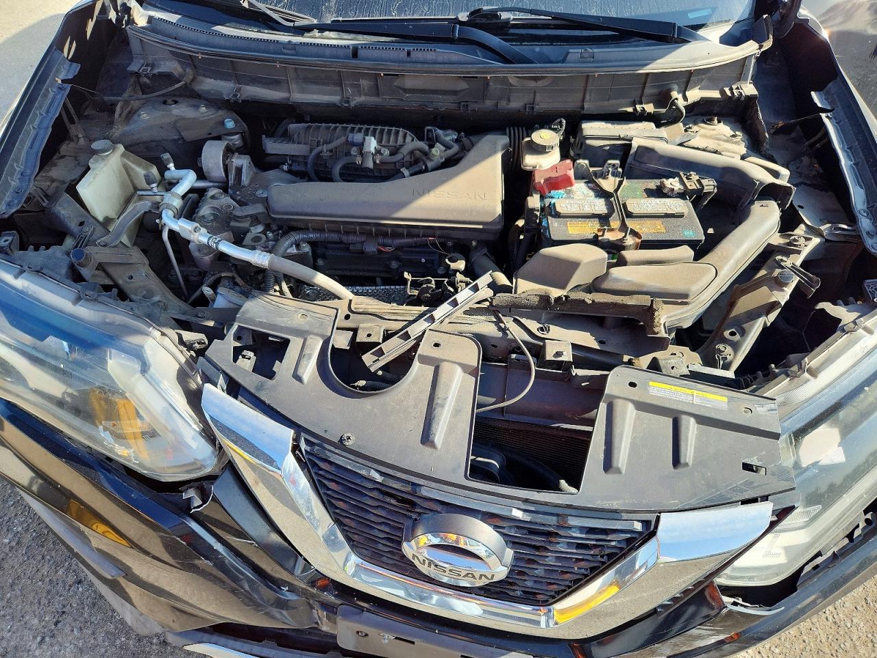 2017 NISSAN ROGUE