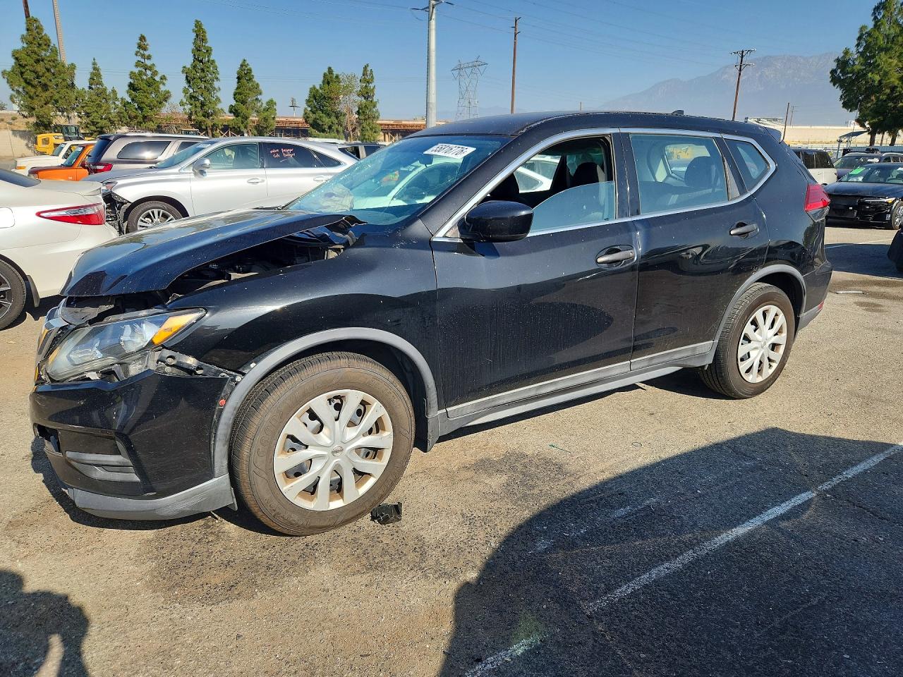 2017 NISSAN ROGUE