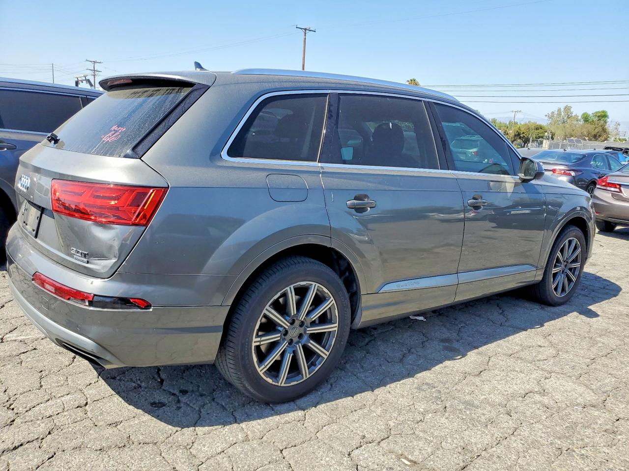 2017 AUDI Q7
