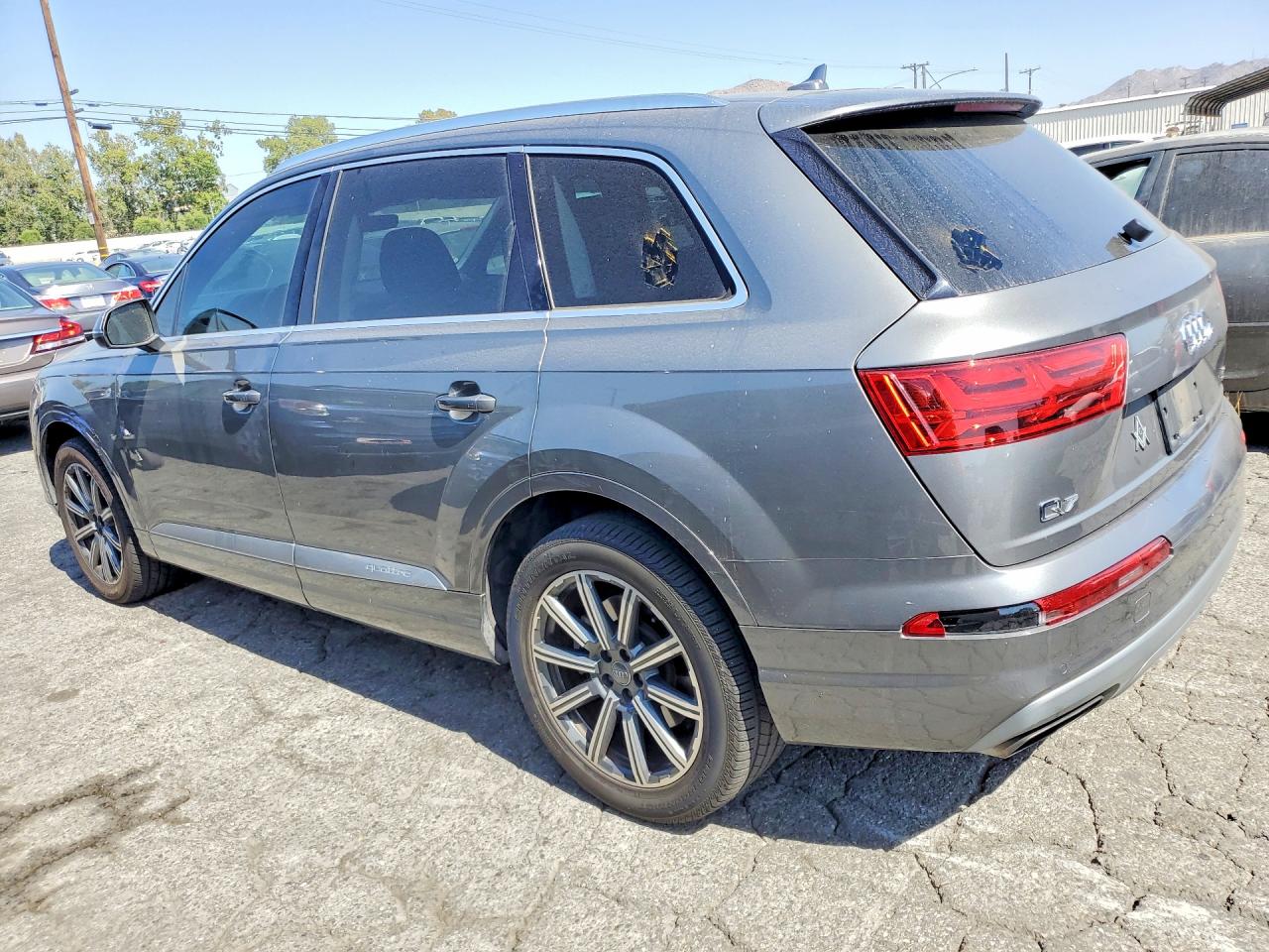 2017 AUDI Q7