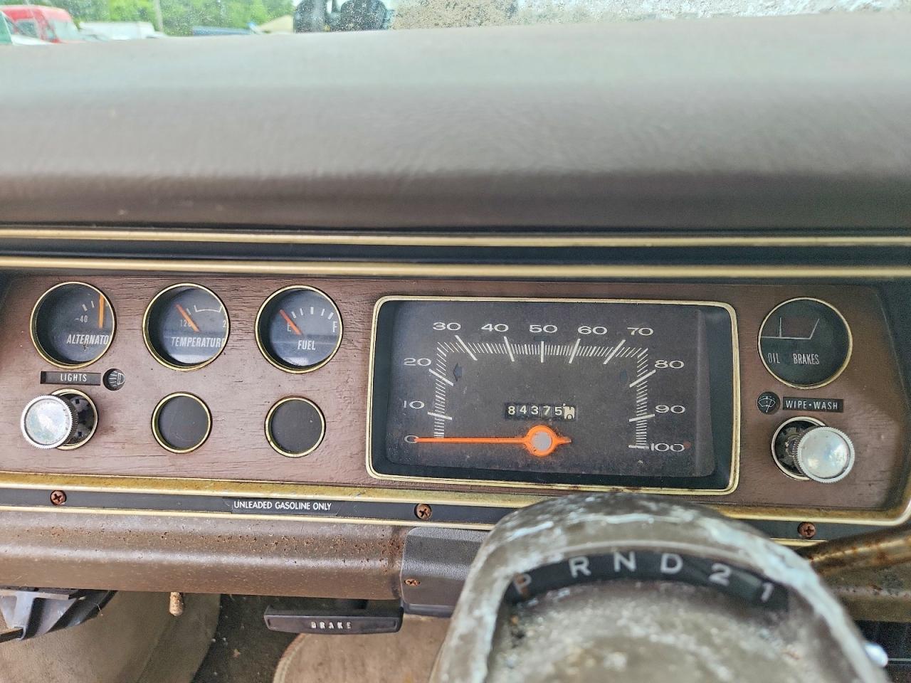 1975 DODGE DART