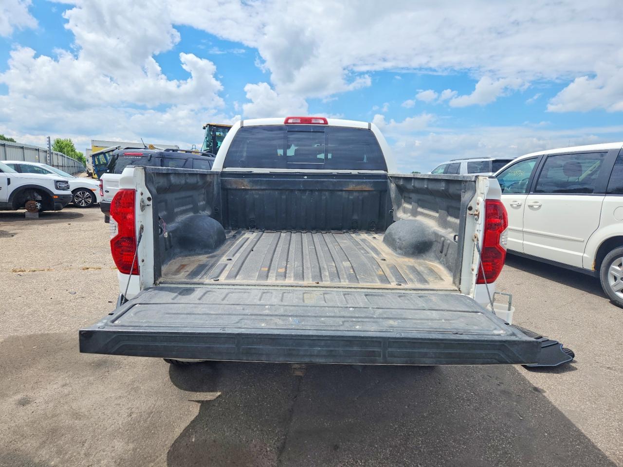 2014 TOYOTA TUNDRA