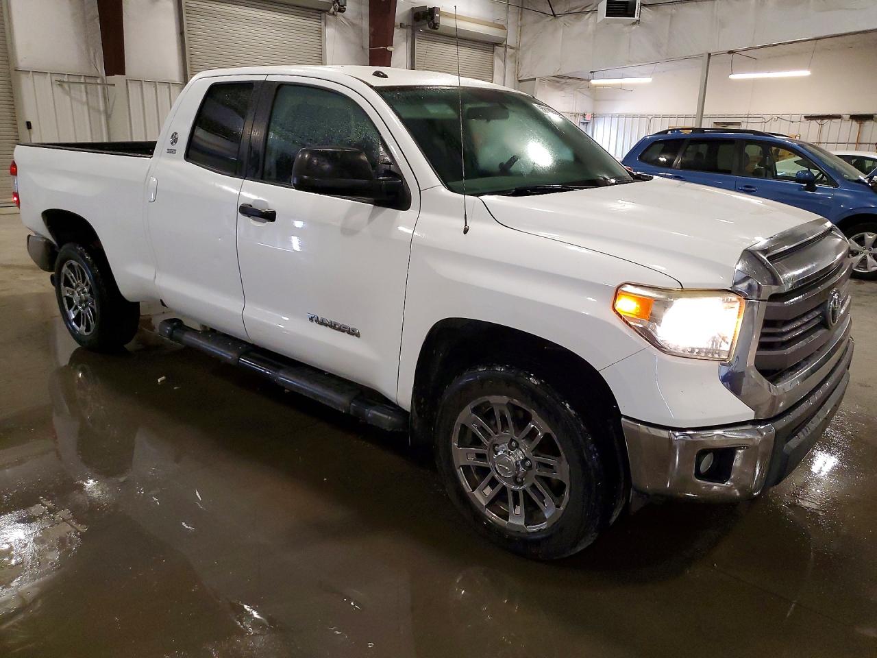 2014 TOYOTA TUNDRA