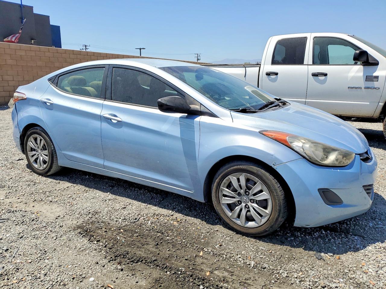 2011 HYUNDAI ELANTRA