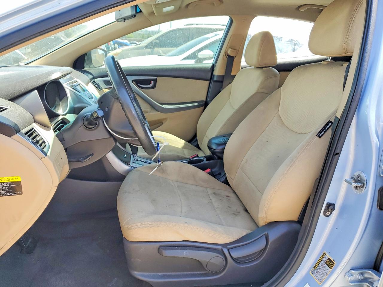 2011 HYUNDAI ELANTRA