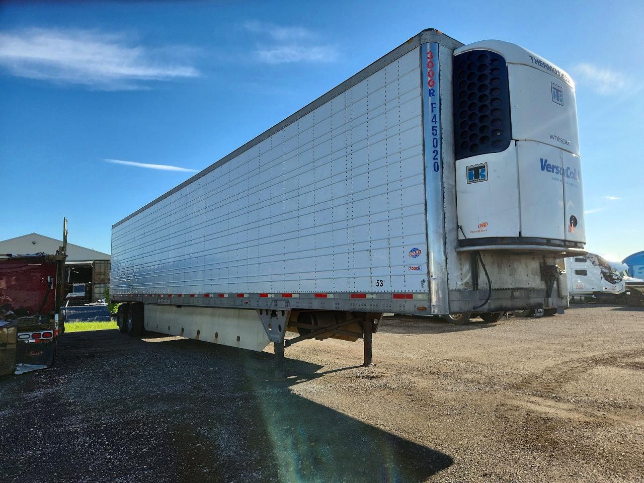 2012 00N2 REEFER VAN