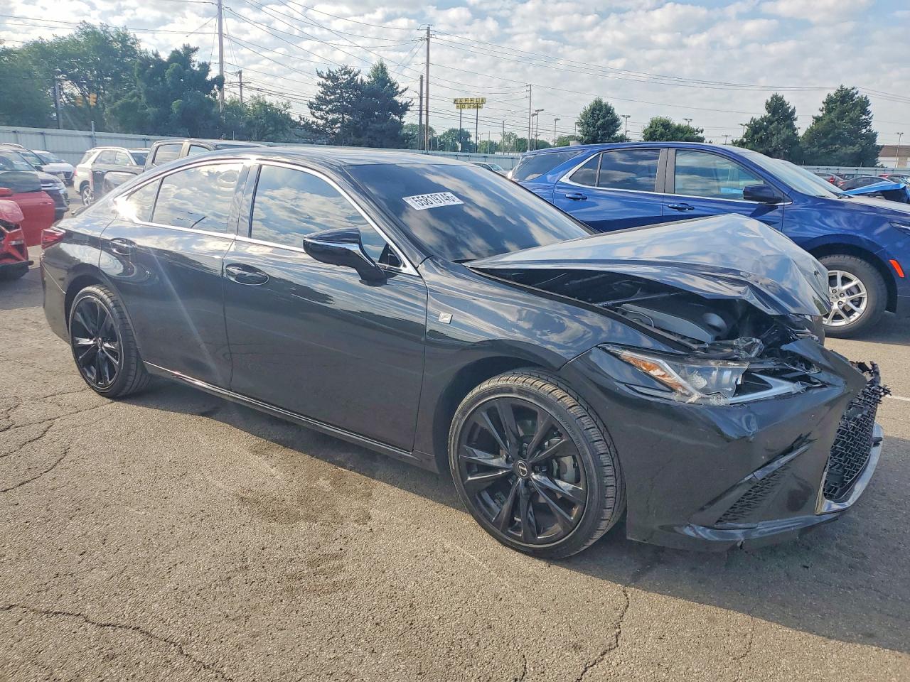 2025 LEXUS ES350