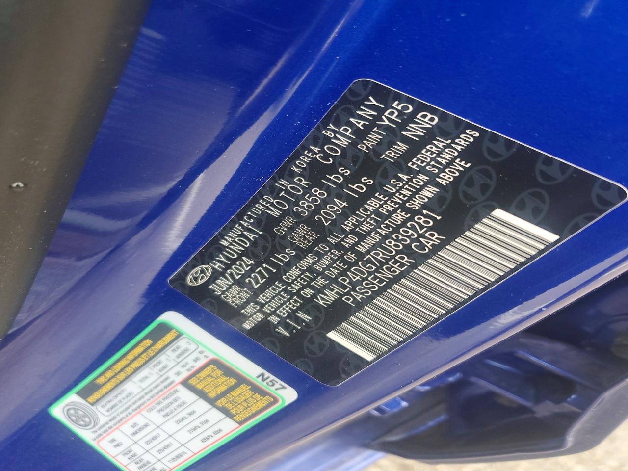 2024 HYUNDAI ELANTRA