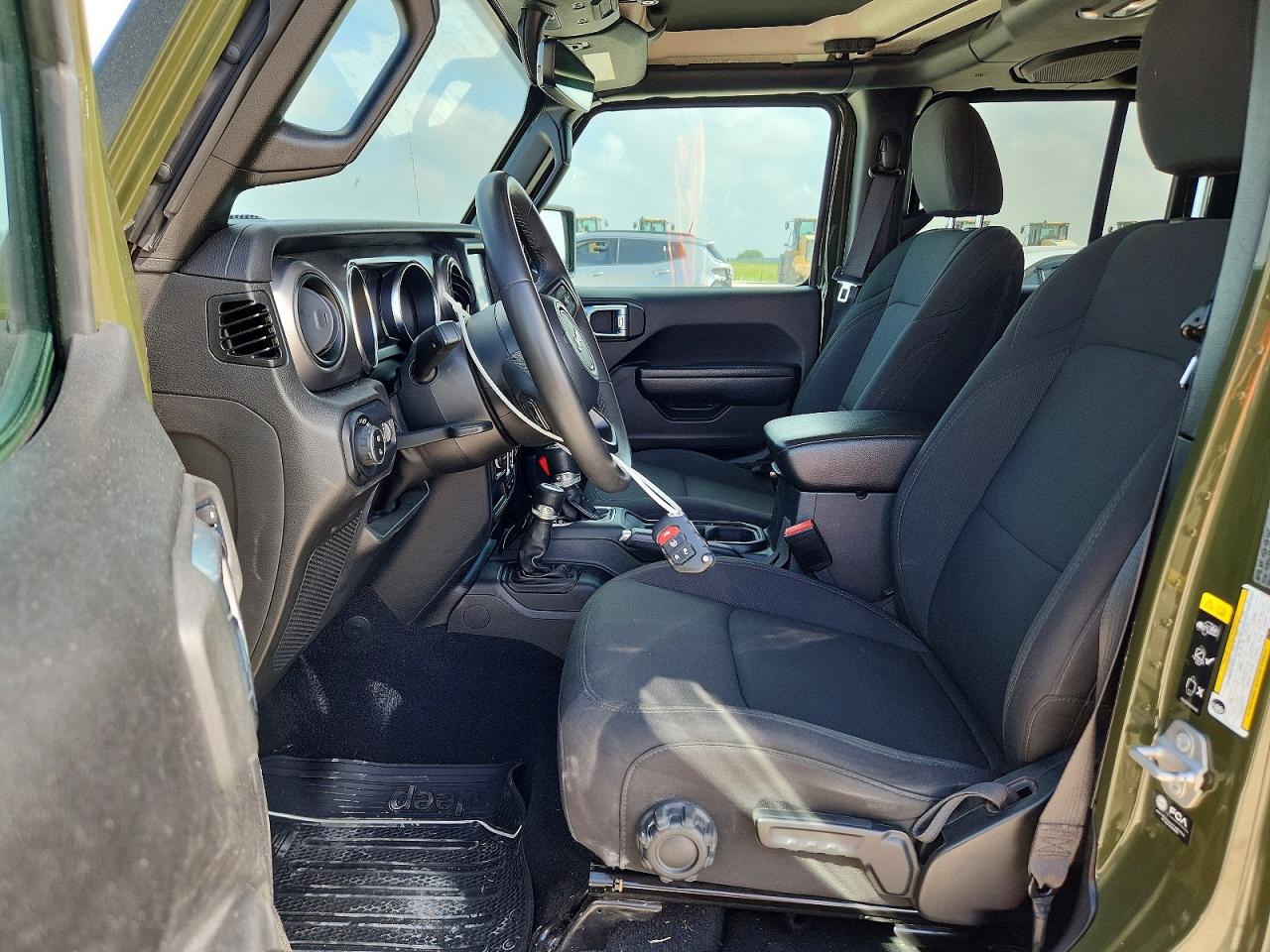 2023 JEEP GLADIATOR