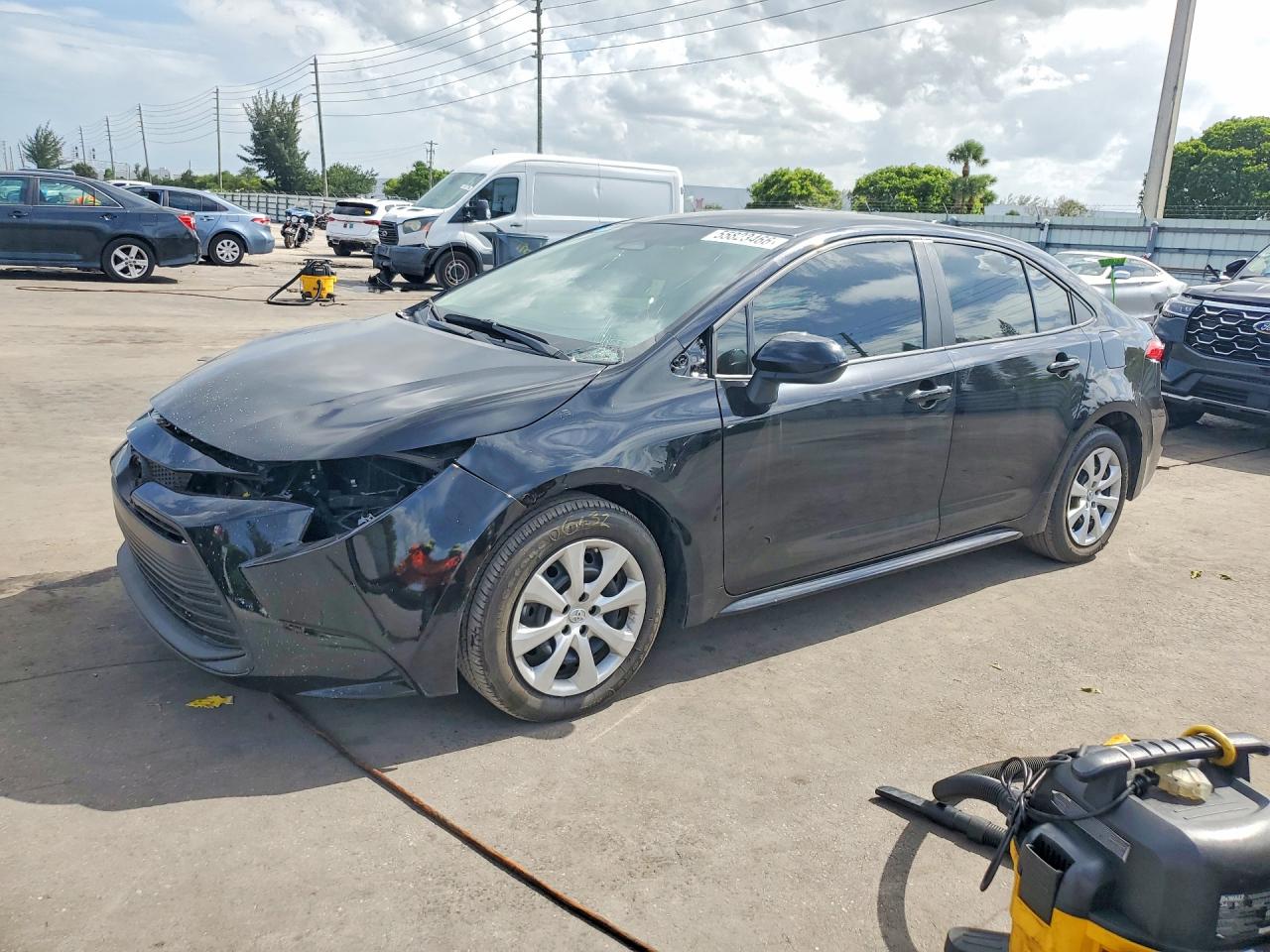 2023 TOYOTA COROLLA