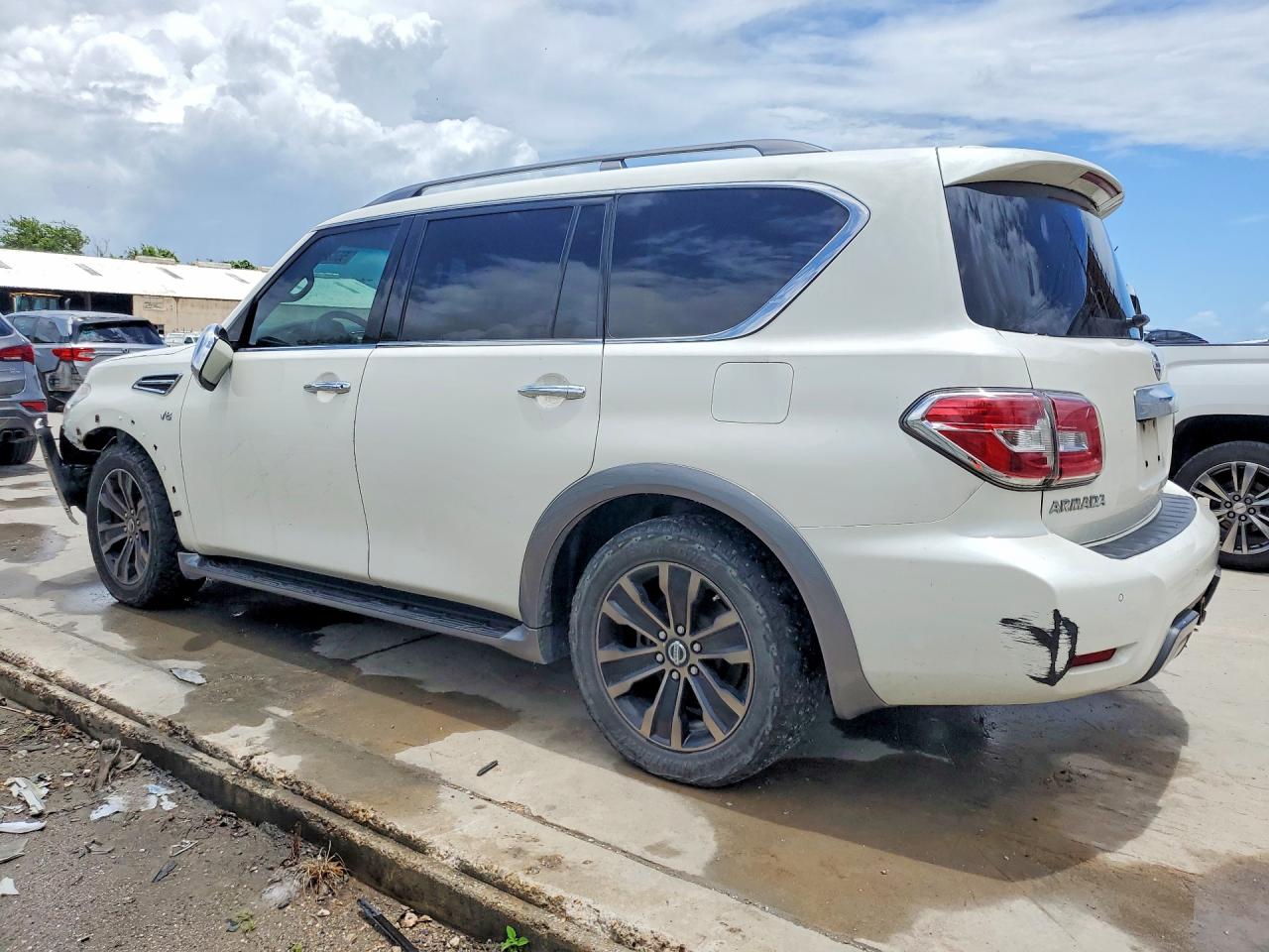 2017 NISSAN ARMADA