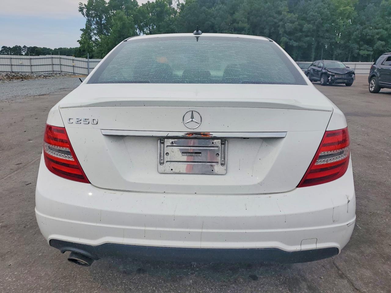 2014 MERCEDES-BENZ C-CLASS