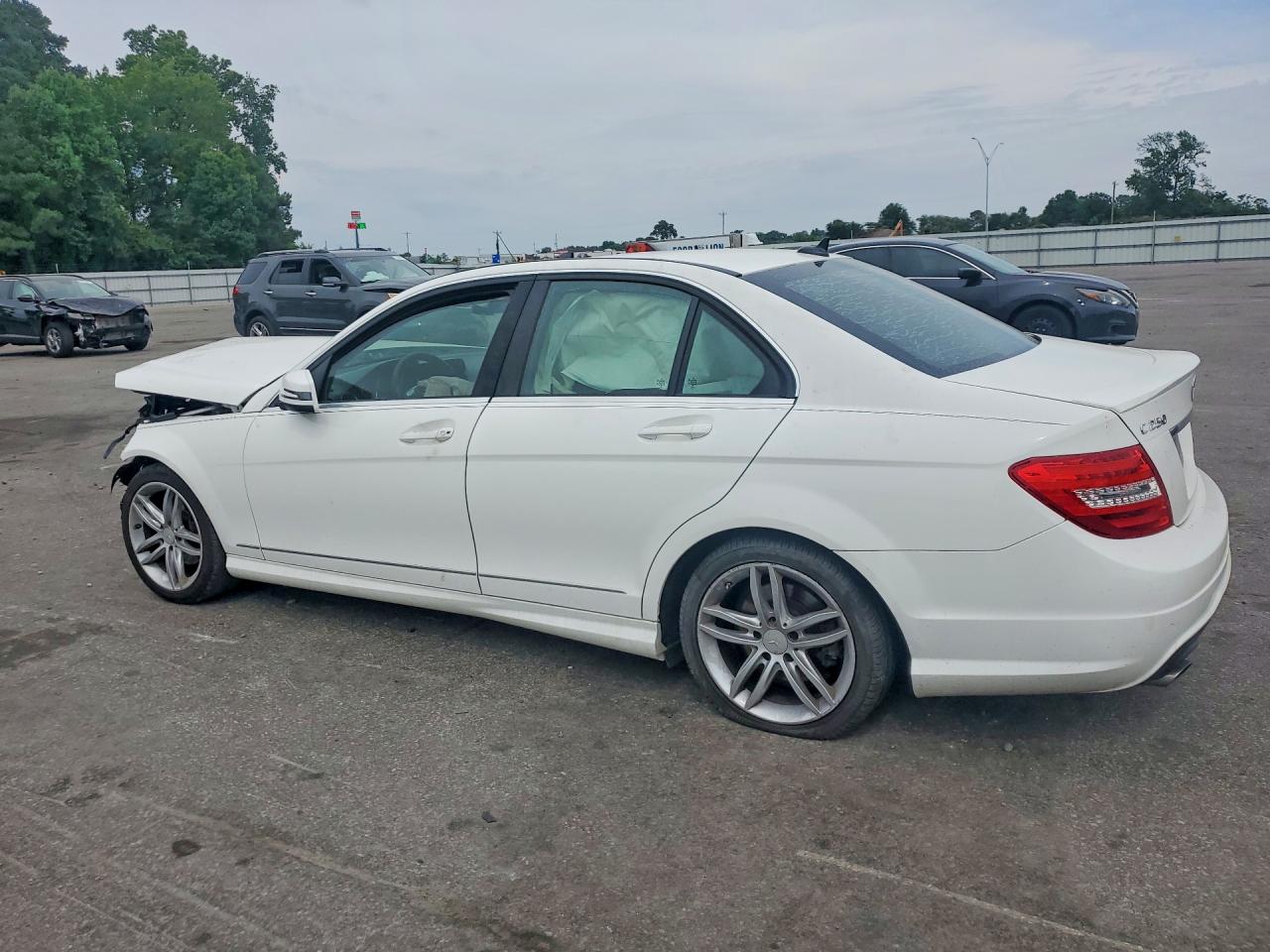 2014 MERCEDES-BENZ C-CLASS