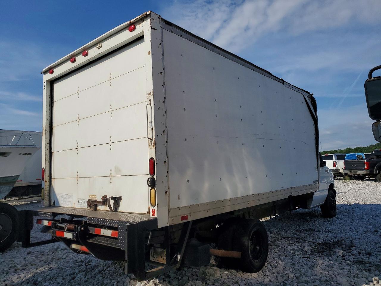 2002 FORD ECONOLINE
