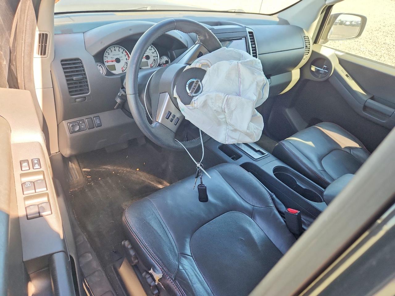 2012 NISSAN XTERRA