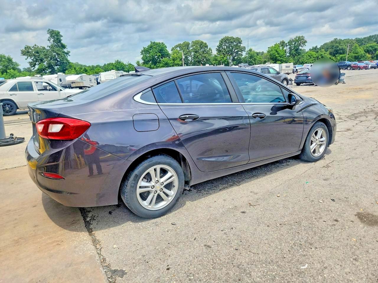 2017 CHEVROLET CRUZE