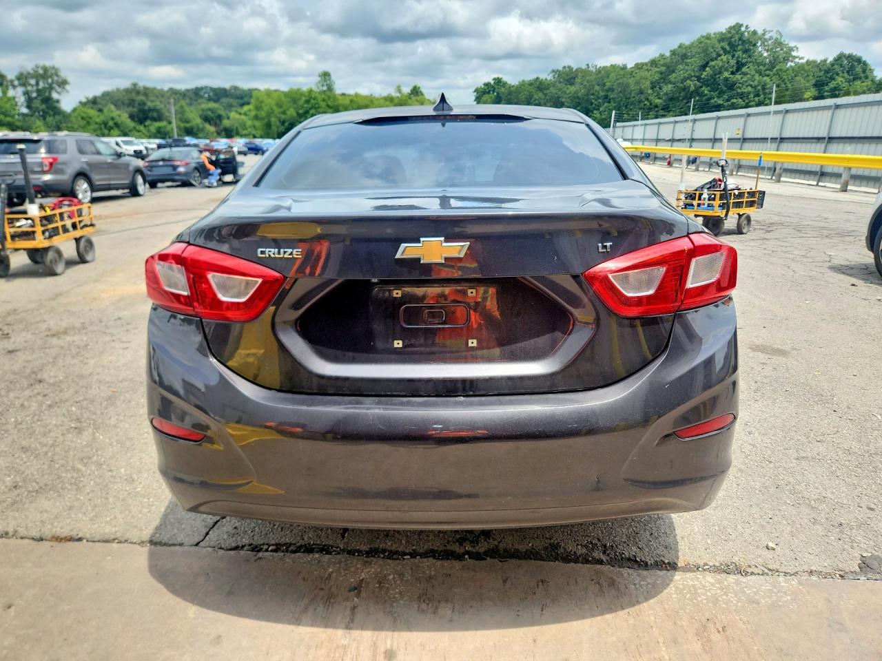 2017 CHEVROLET CRUZE