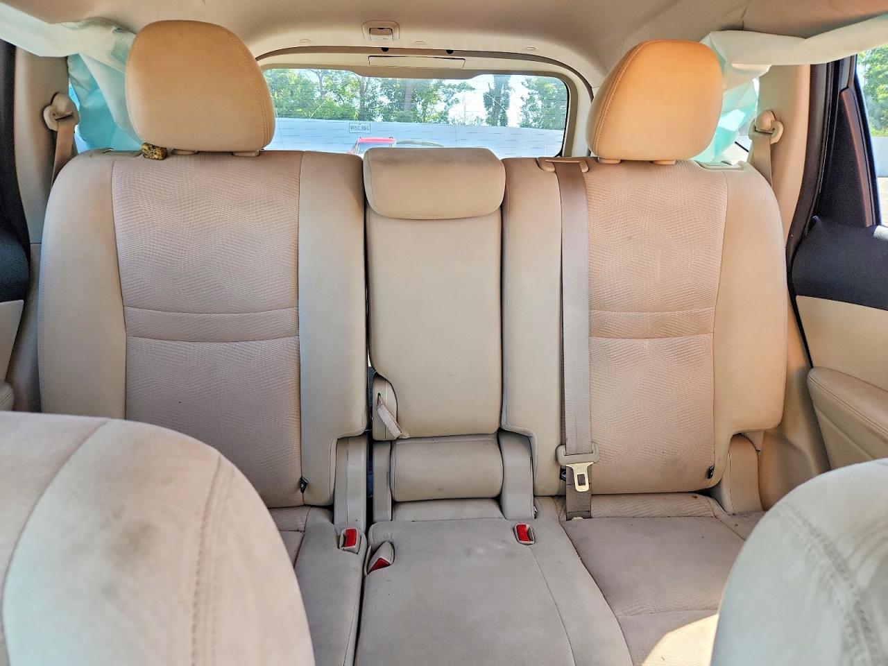 2016 NISSAN ROGUE