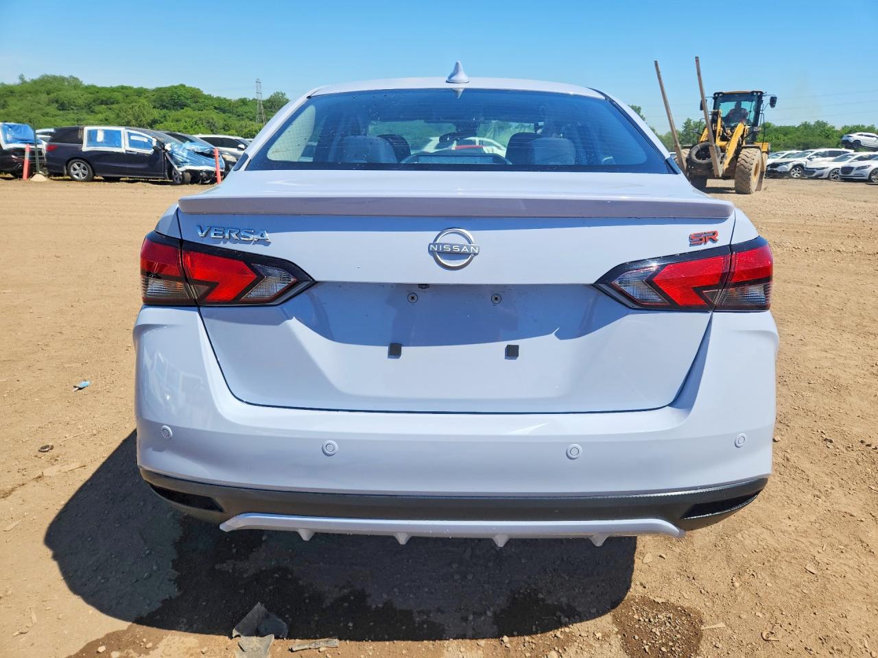 2024 NISSAN VERSA