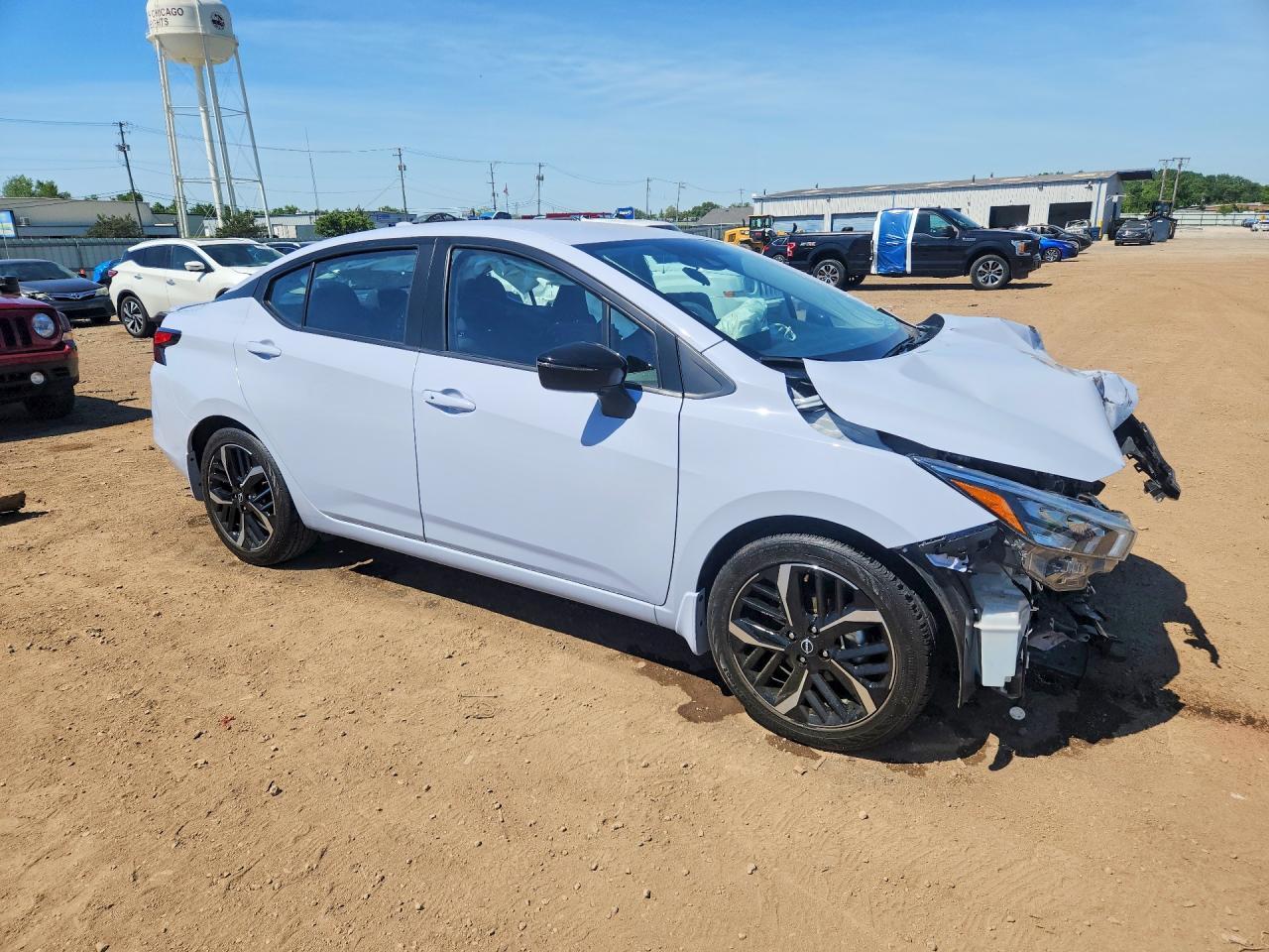 2024 NISSAN VERSA