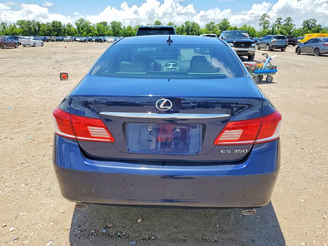 2011 LEXUS ES350