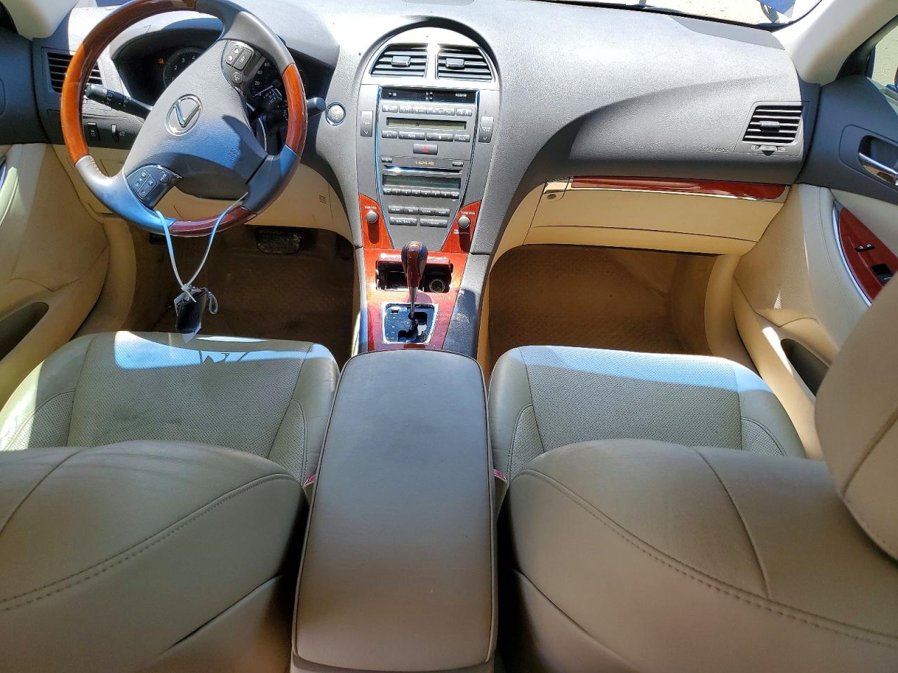 2011 LEXUS ES350
