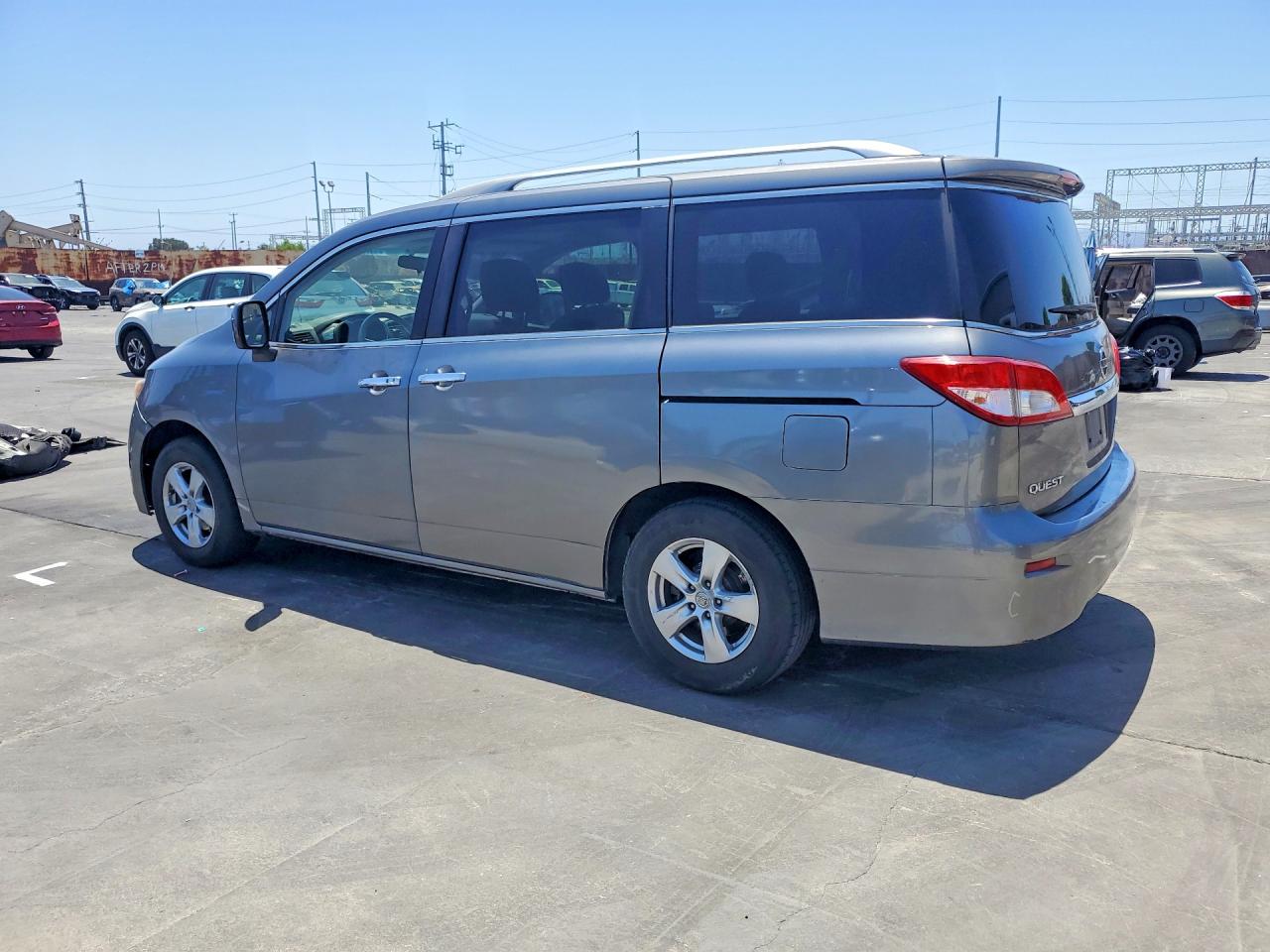 2016 NISSAN QUEST 3.5