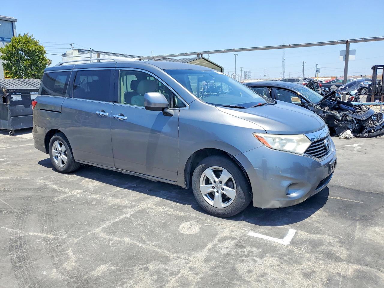 2016 NISSAN QUEST 3.5