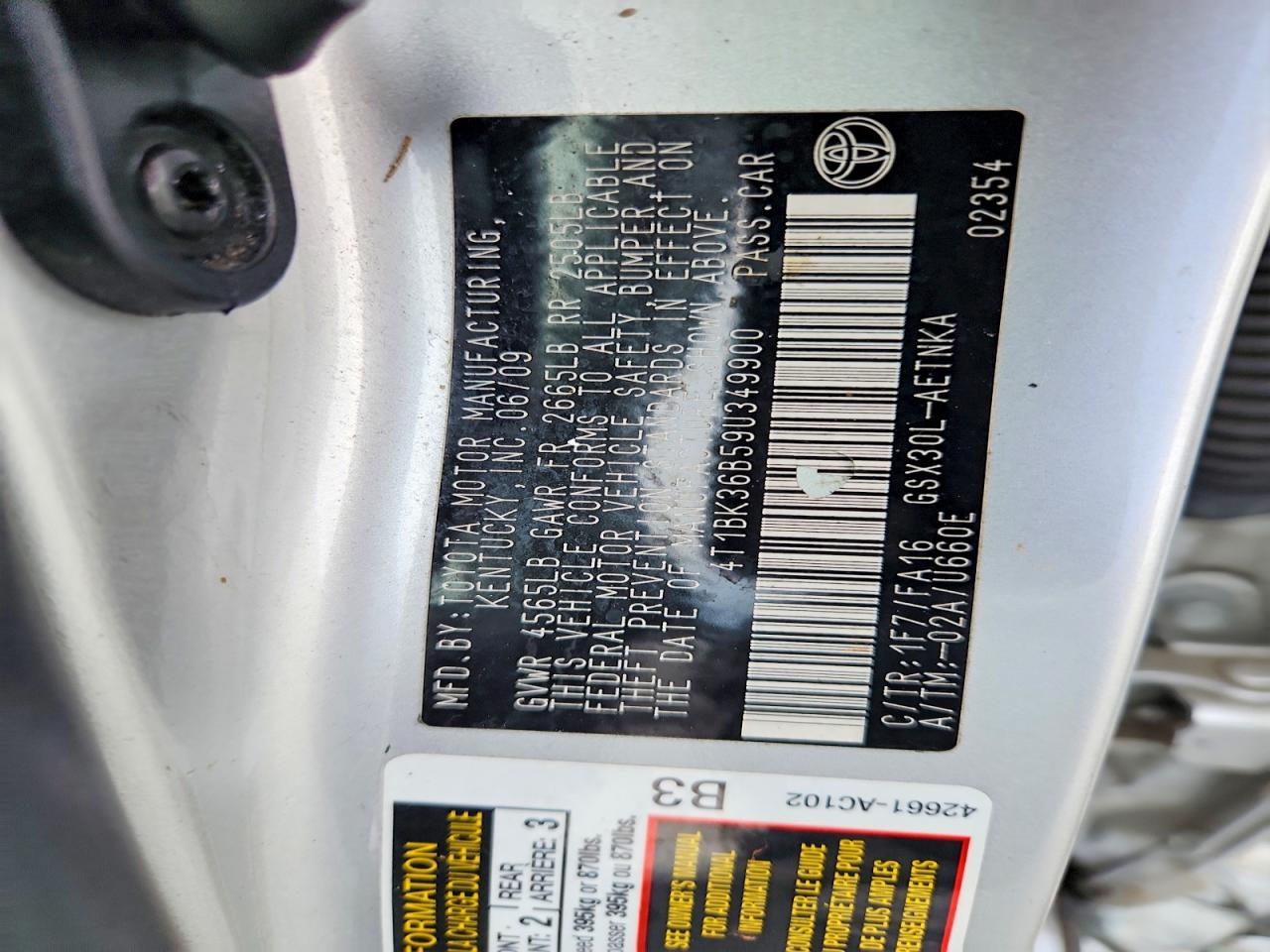 2009 TOYOTA AVALON