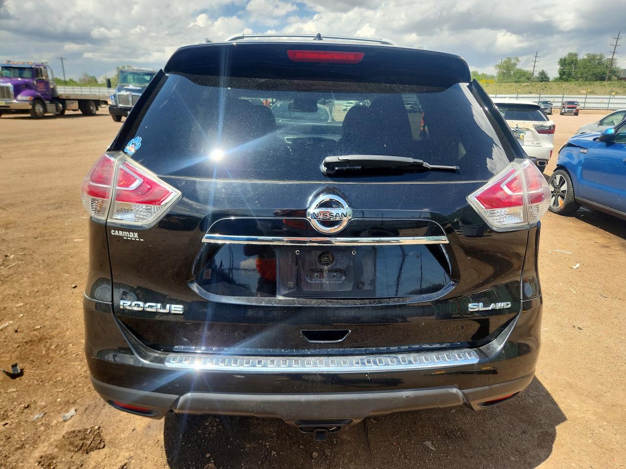 2015 NISSAN ROGUE