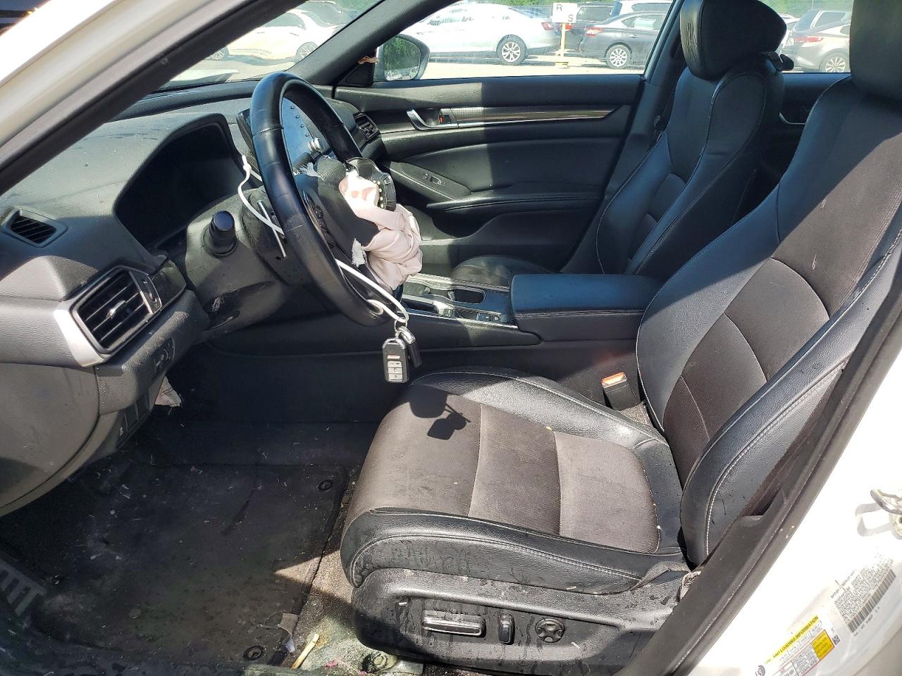 2018 HONDA ACCORD