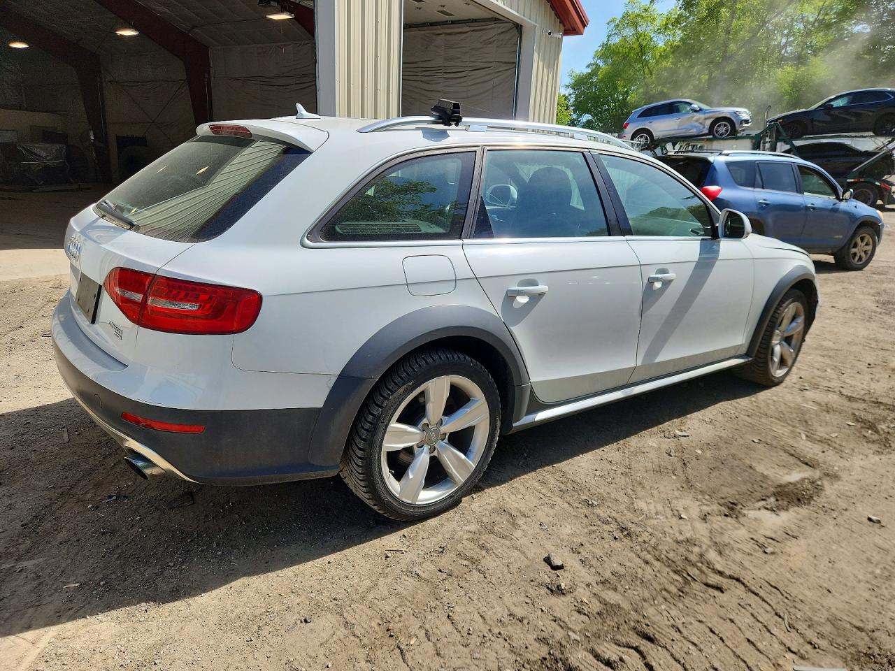 2014 AUDI A4