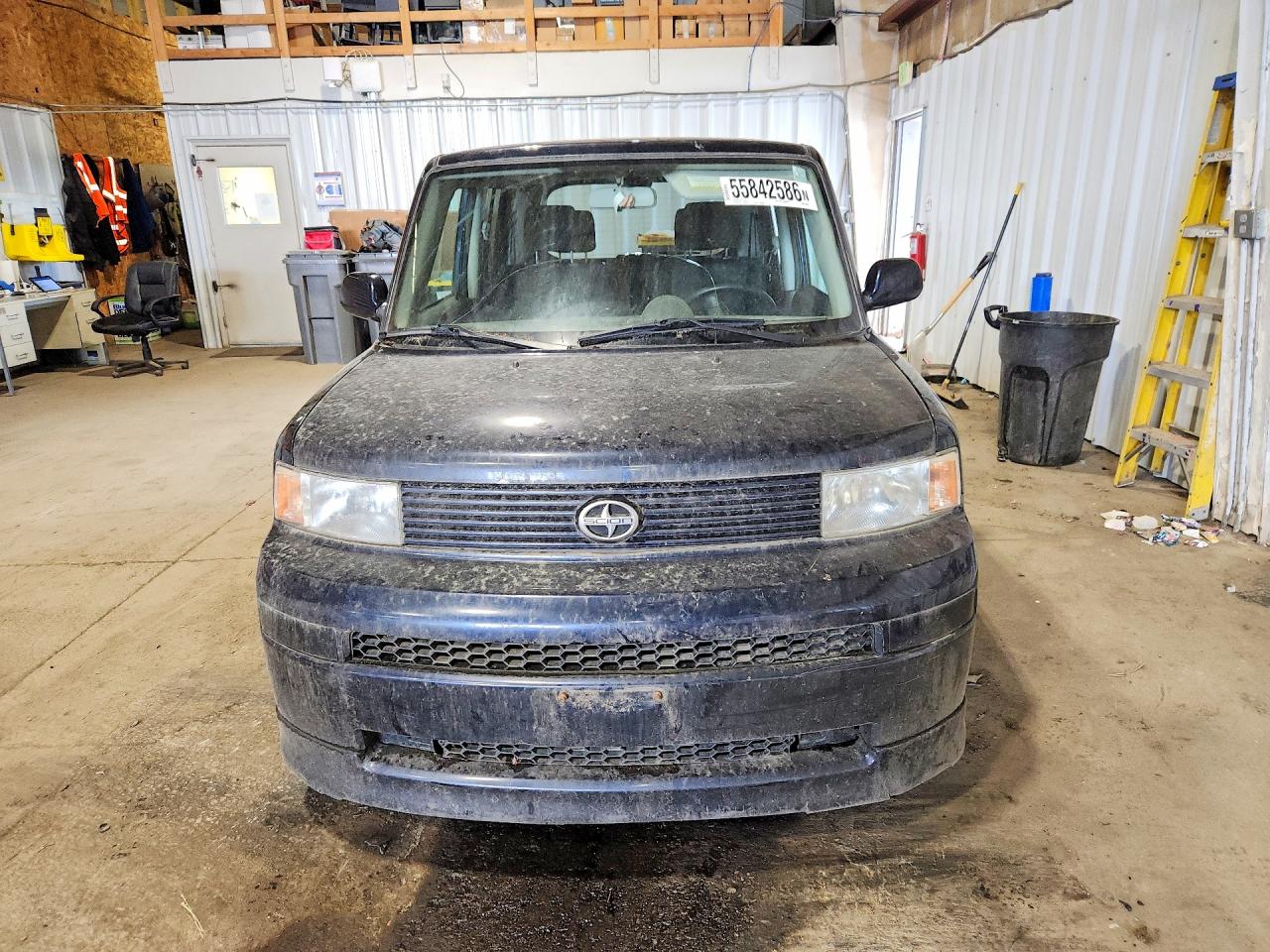 2006 TOYOTA SCION
