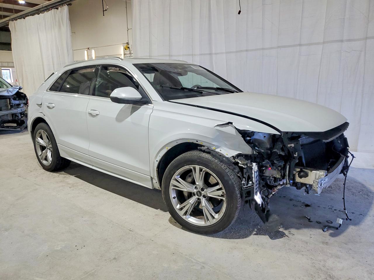 2021 AUDI Q8