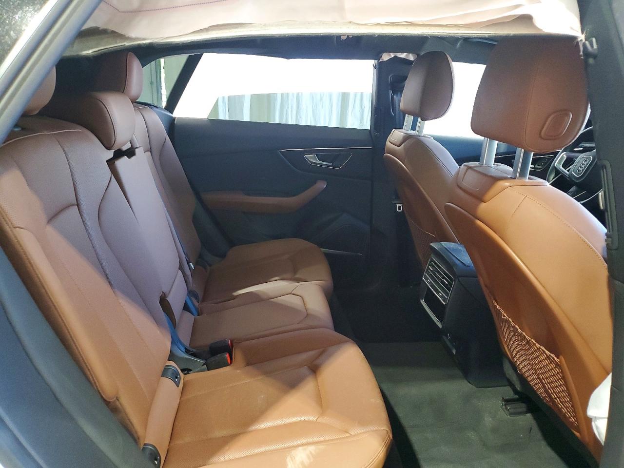 2021 AUDI Q8