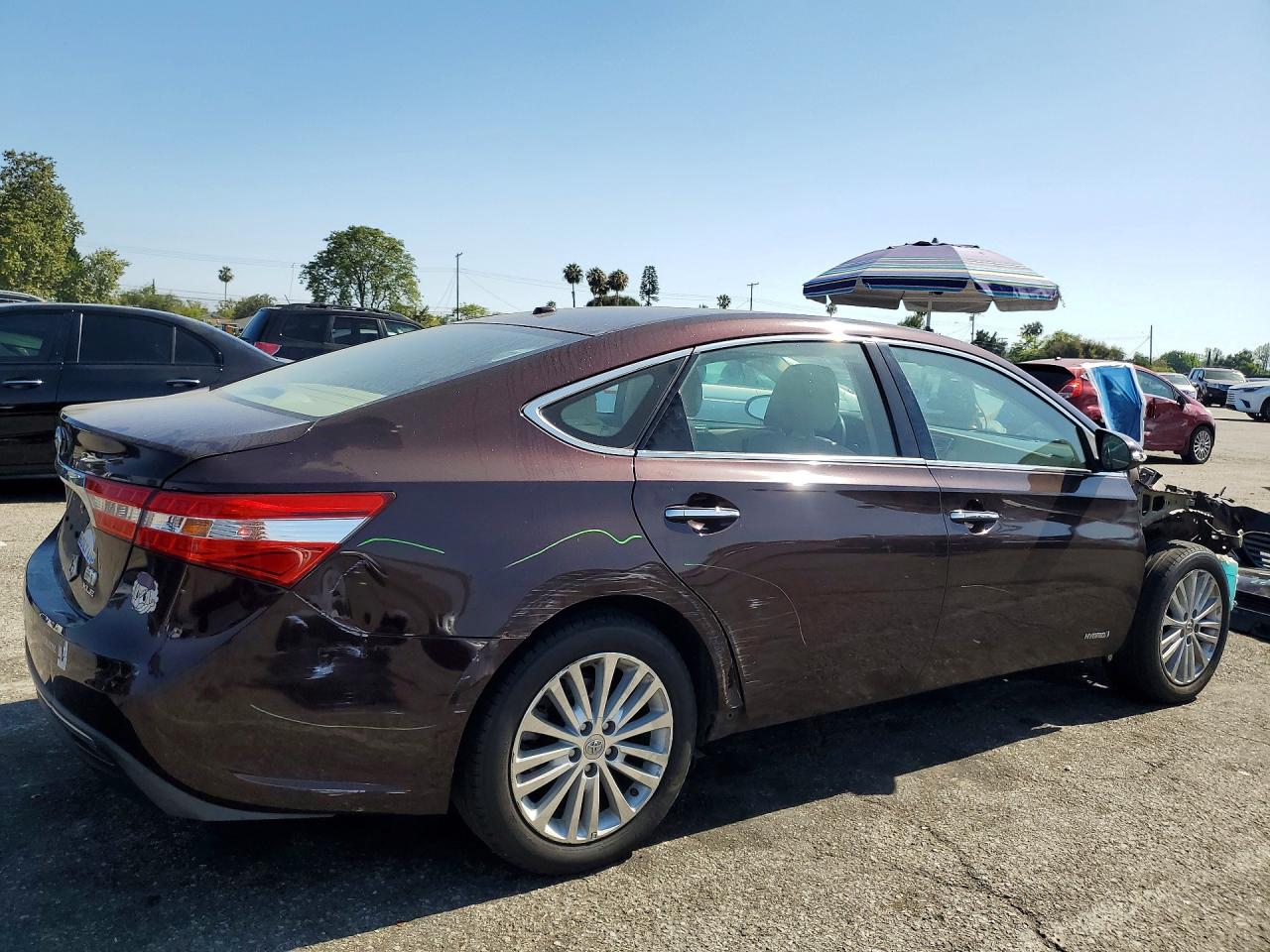 2014 TOYOTA AVALON