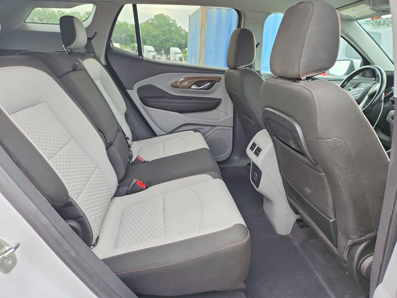 2020 GMC TERRAIN