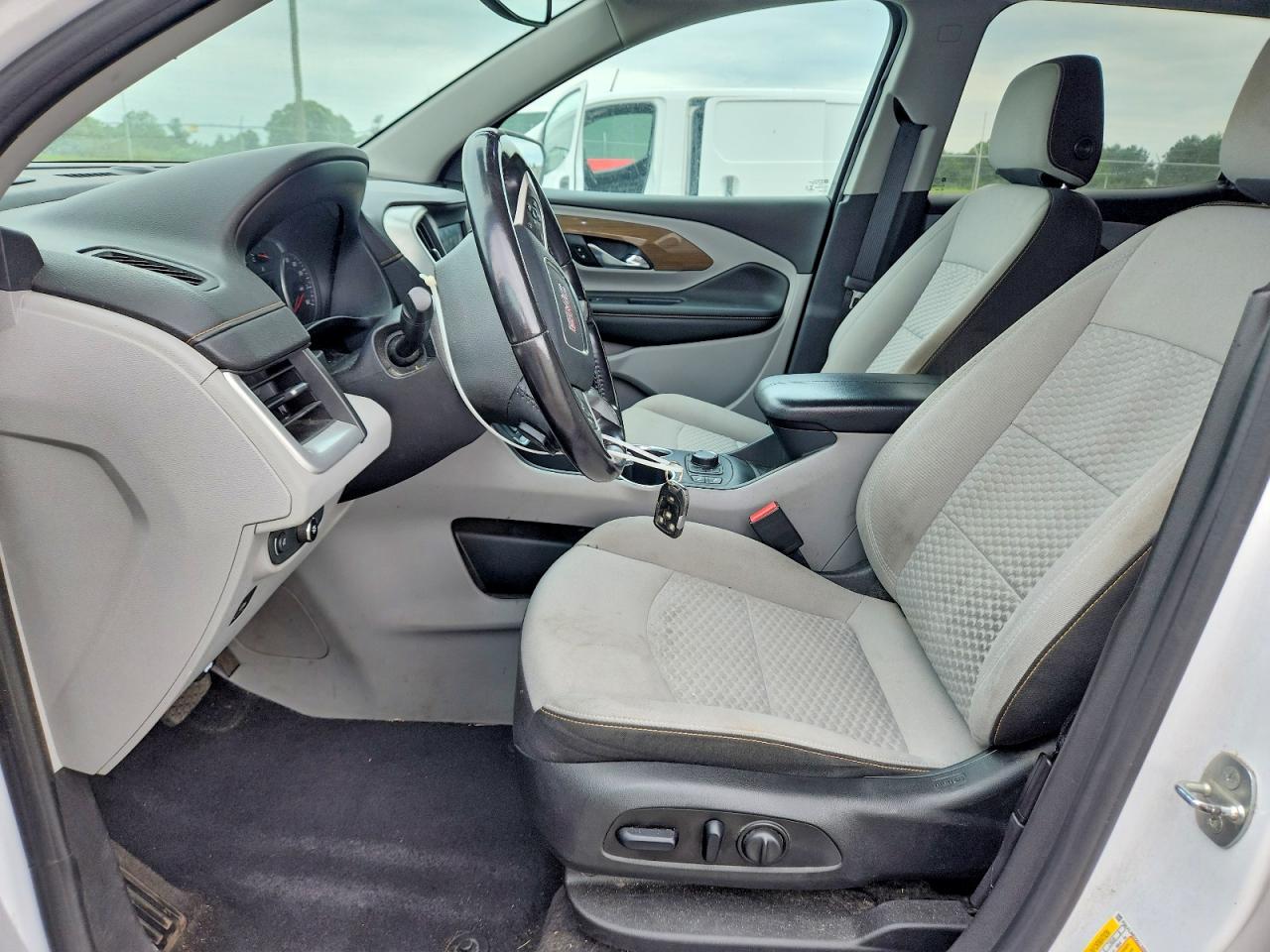 2020 GMC TERRAIN