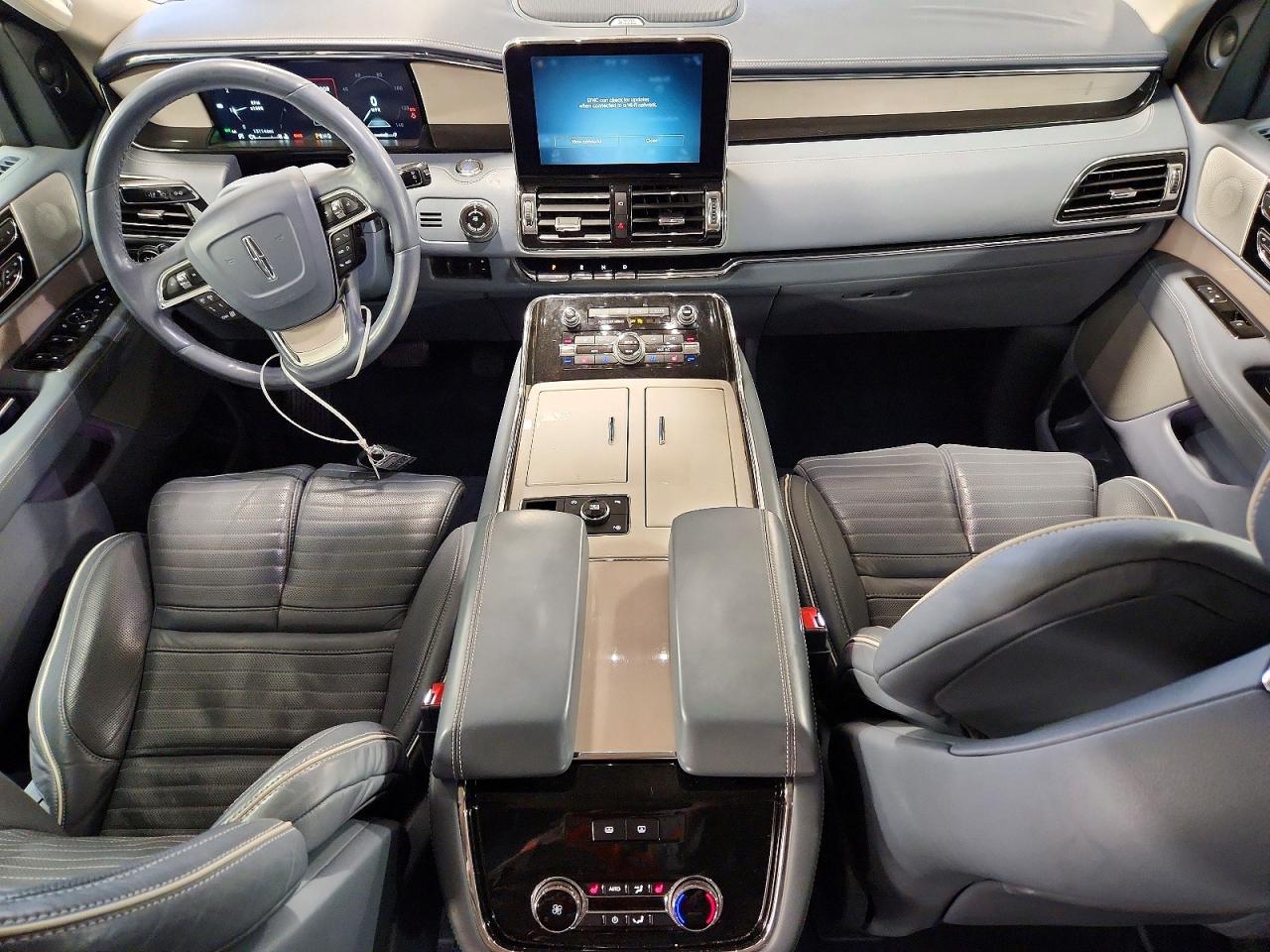 2019 LINCOLN NAVIGATOR