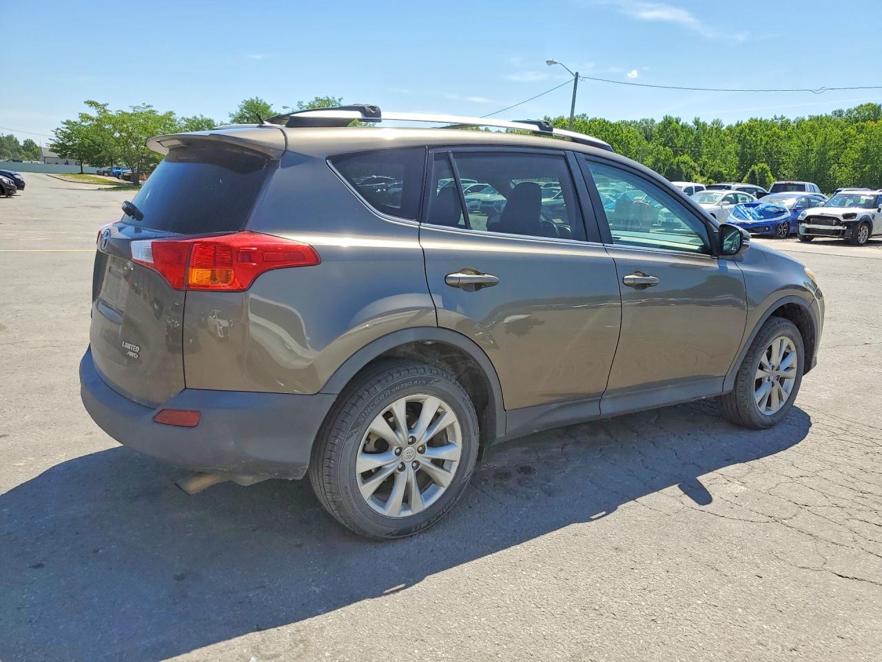 2014 TOYOTA RAV4