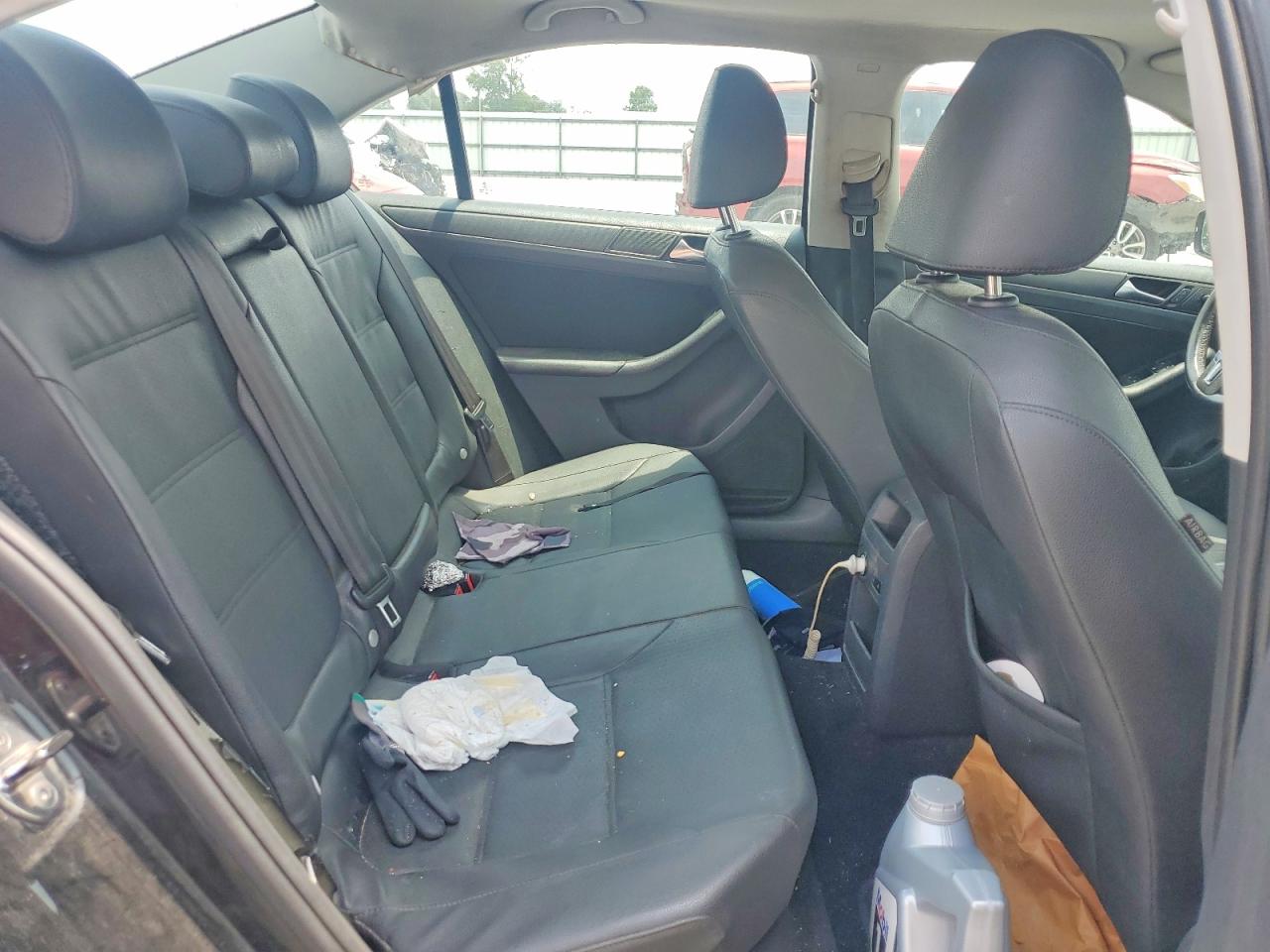 2012 VOLKSWAGEN JETTA