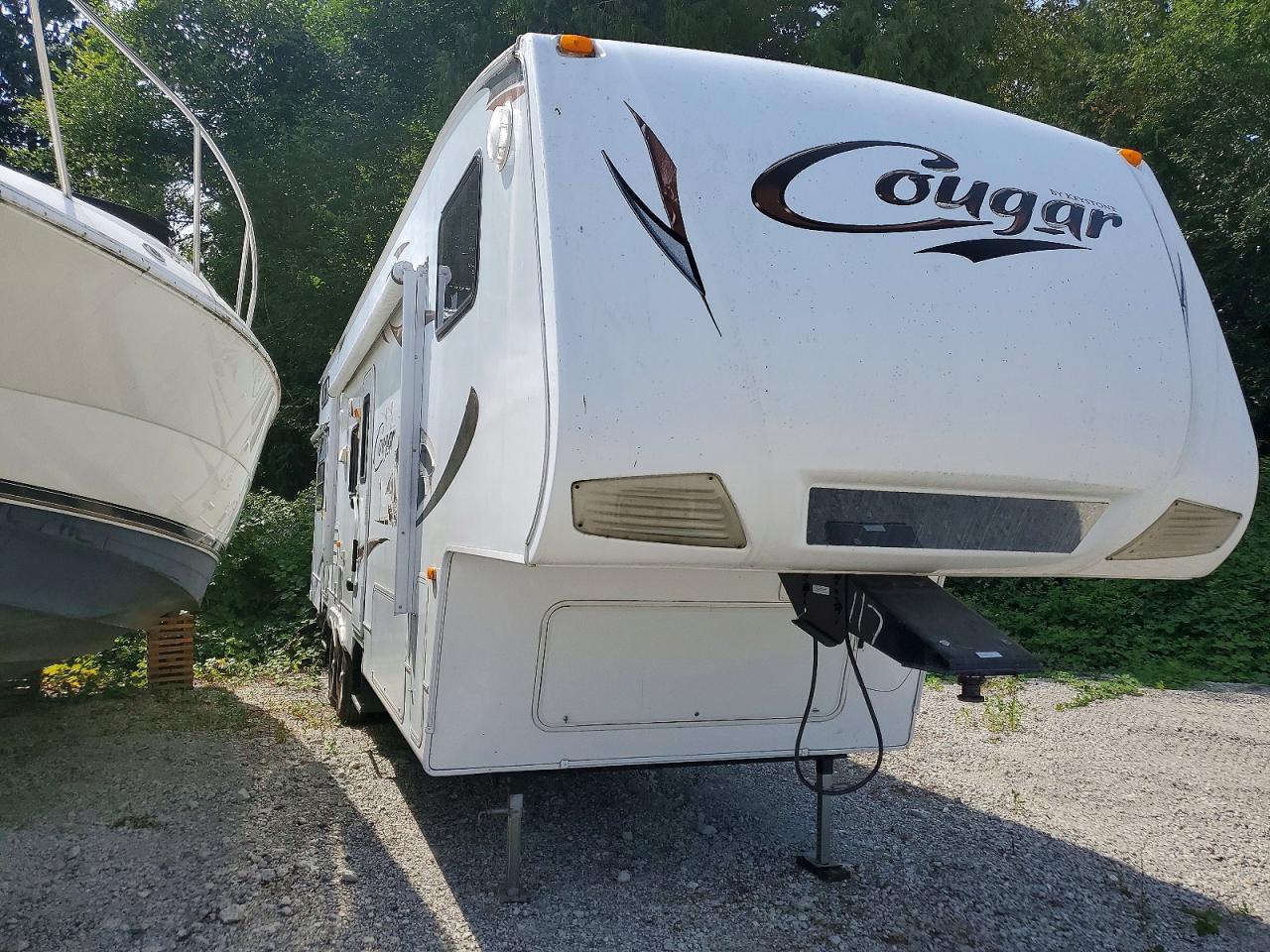 2010 COUGAR KEYSTONE