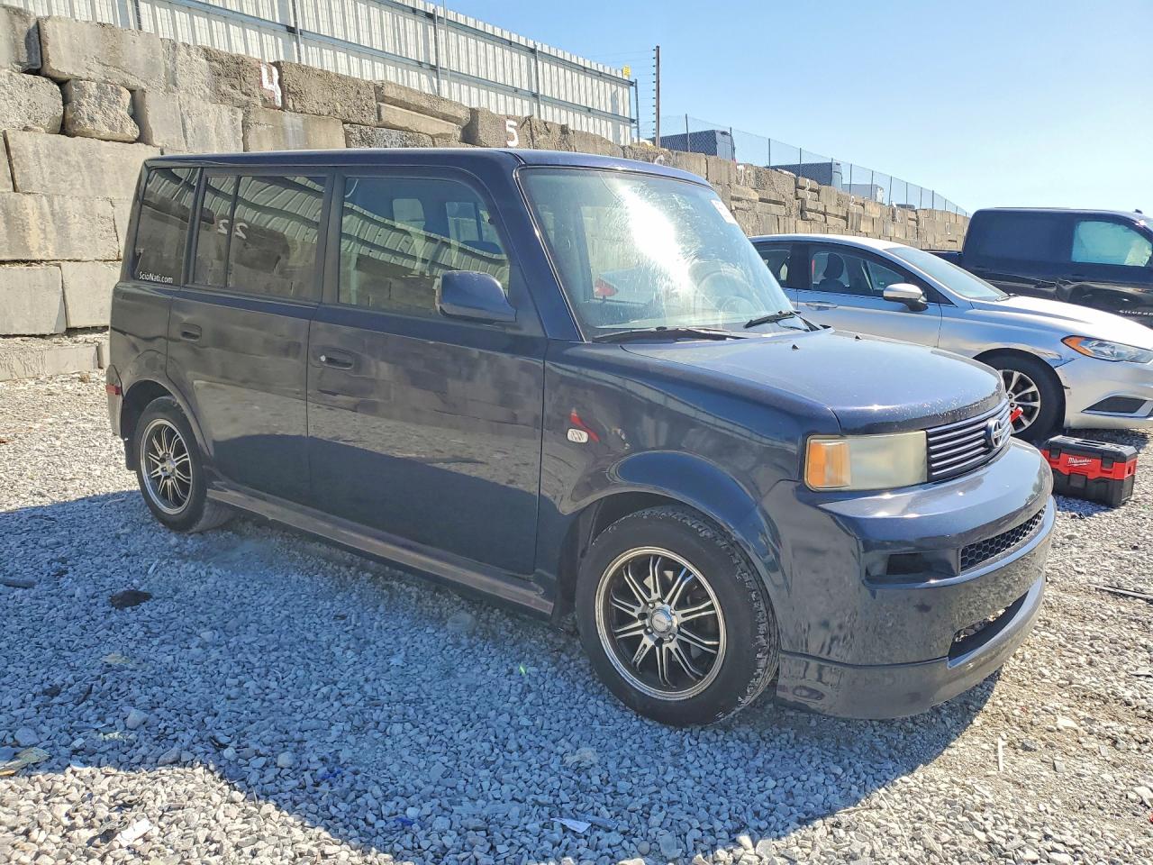 2006 TOYOTA SCION