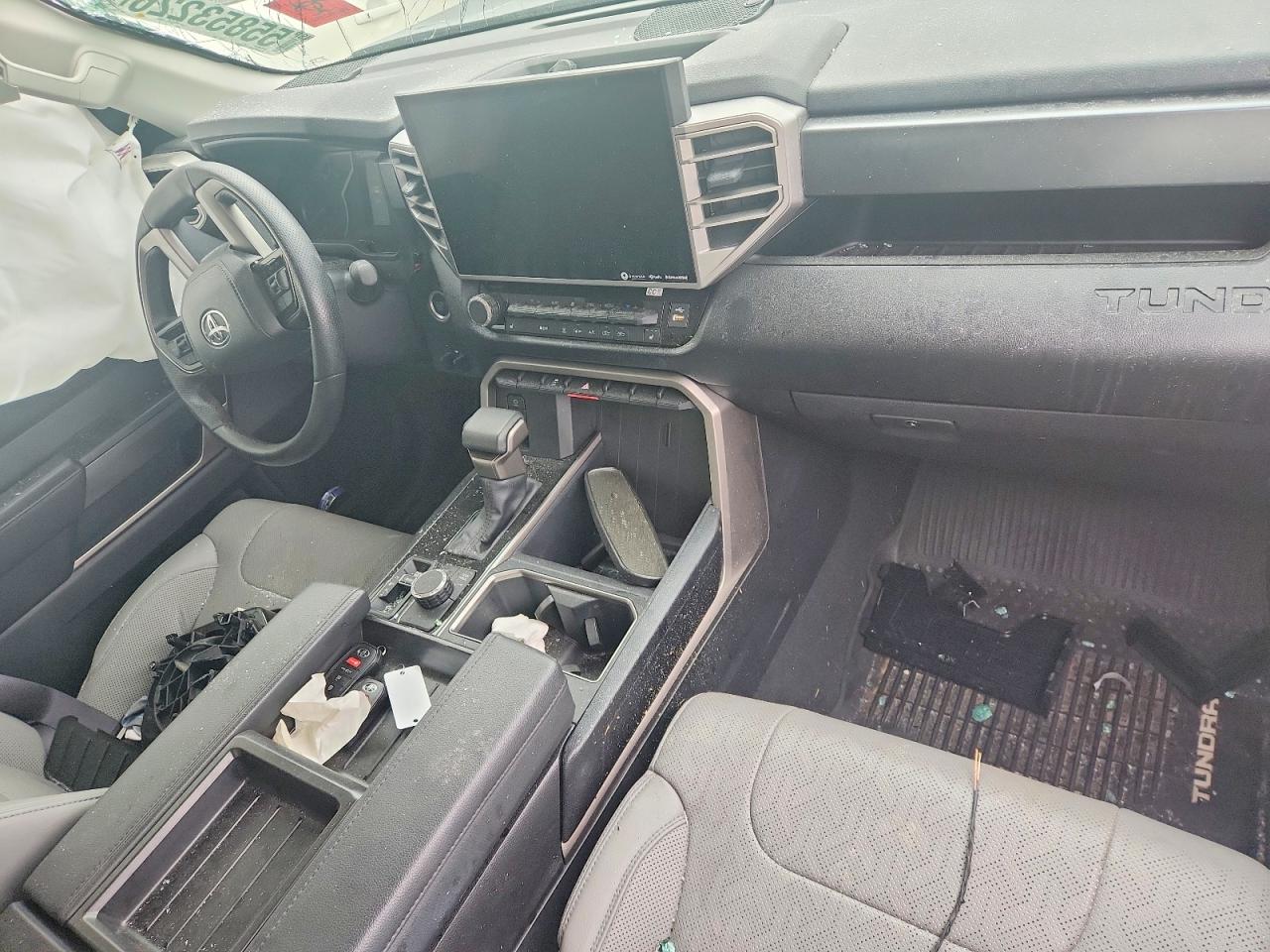 2024 TOYOTA TUNDRA