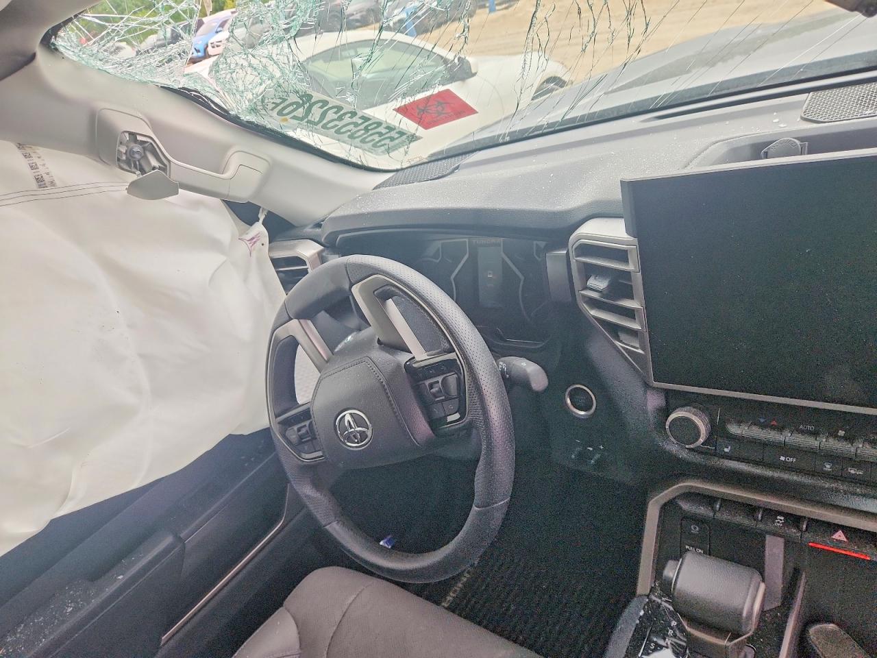 2024 TOYOTA TUNDRA