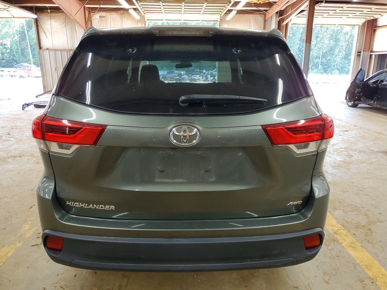 2019 TOYOTA HIGHLANDER