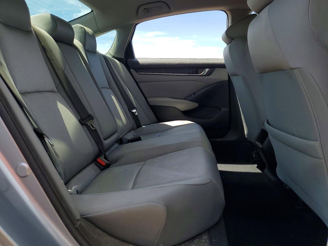 2019 HONDA ACCORD