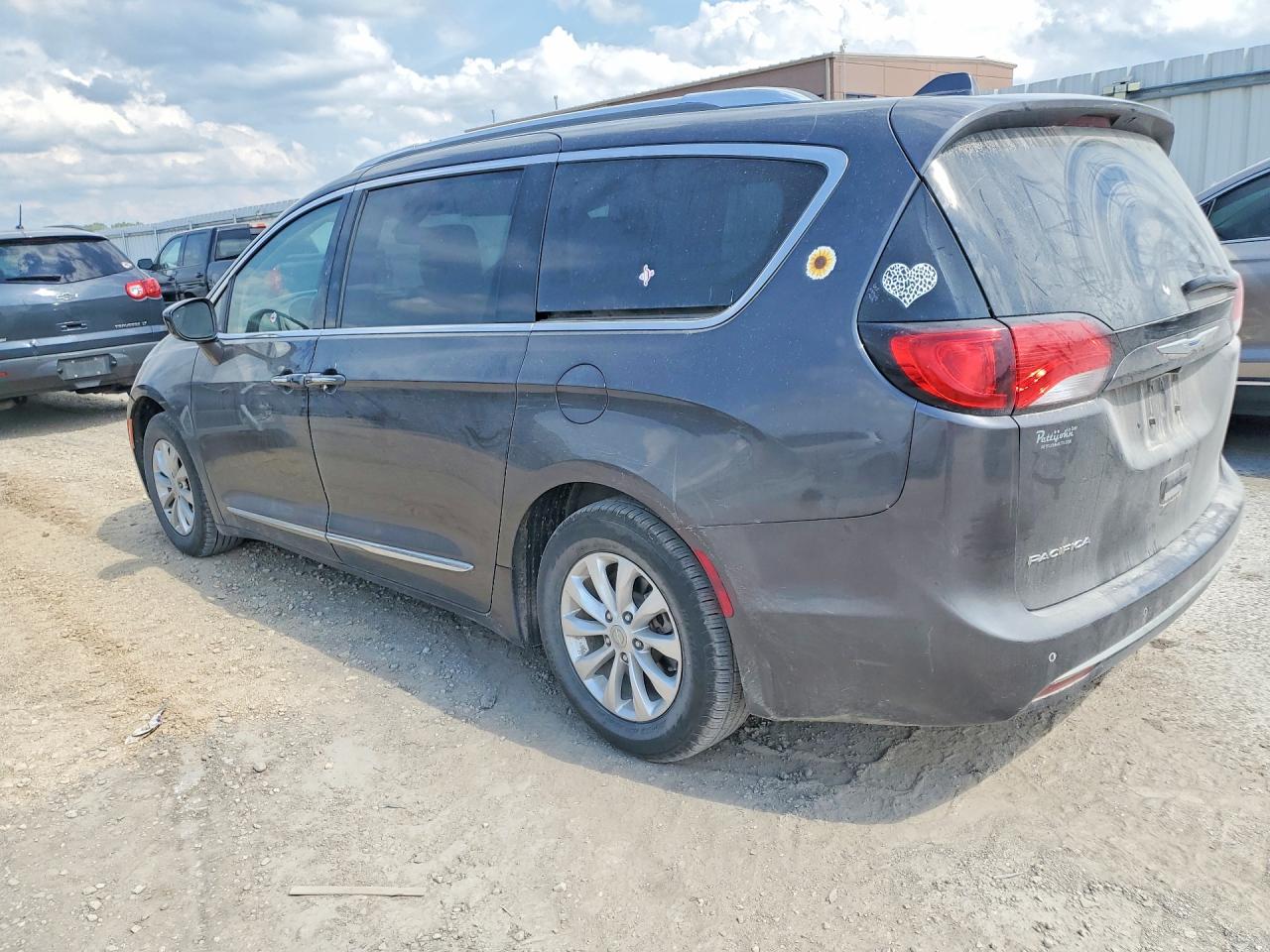 2018 CHRYSLER PACIFICA