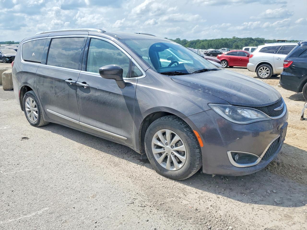 2018 CHRYSLER PACIFICA