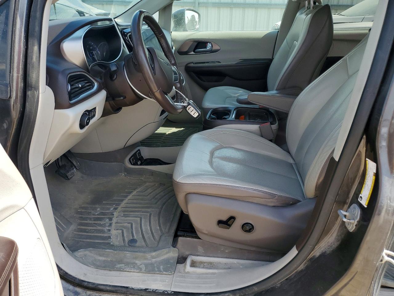 2018 CHRYSLER PACIFICA